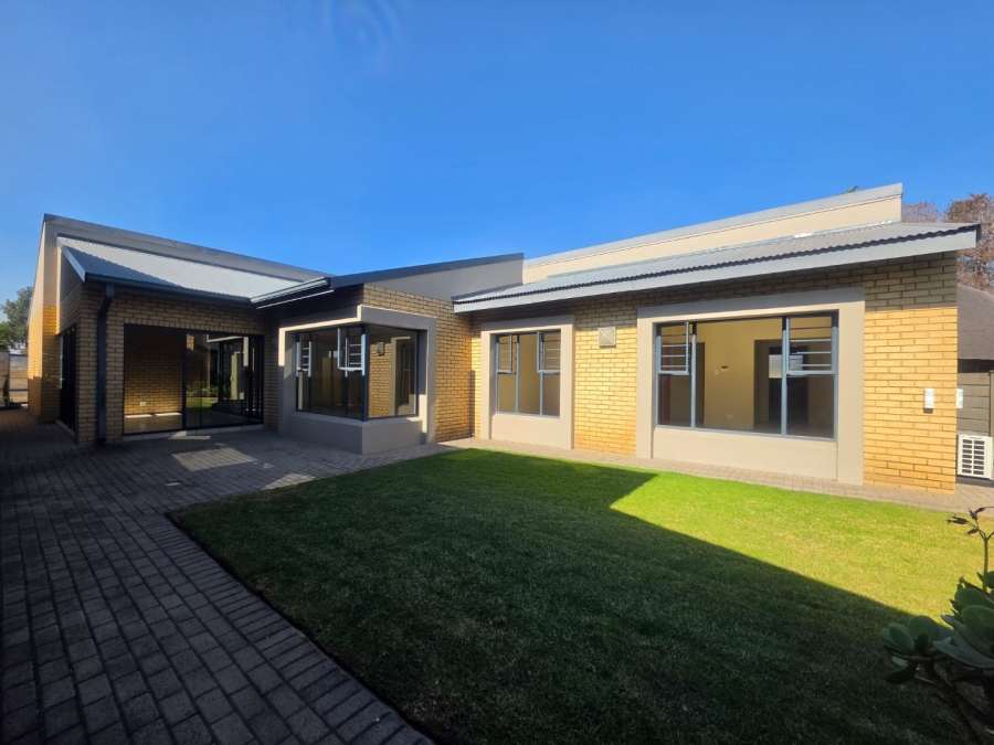3 Bedroom Property for Sale in Vaalpark Free State